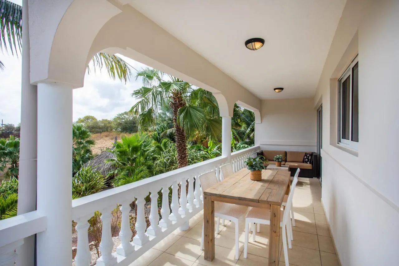 Puur! Appartementen Curacao Jan Thiel