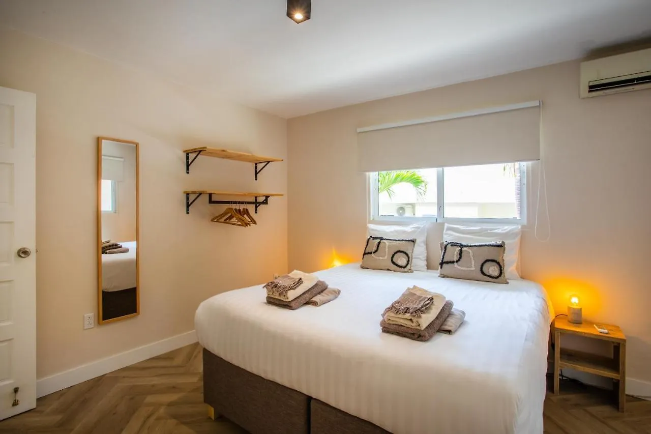 Puur! Appartementen Curacao Jan Thiel