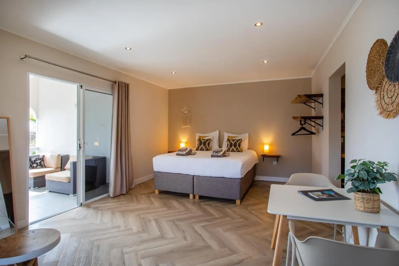Puur! Appartementen Curacao Jan Thiel 0*,